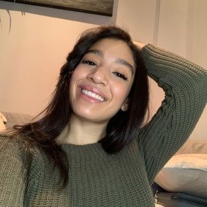 Meet your Posher, Vanessa